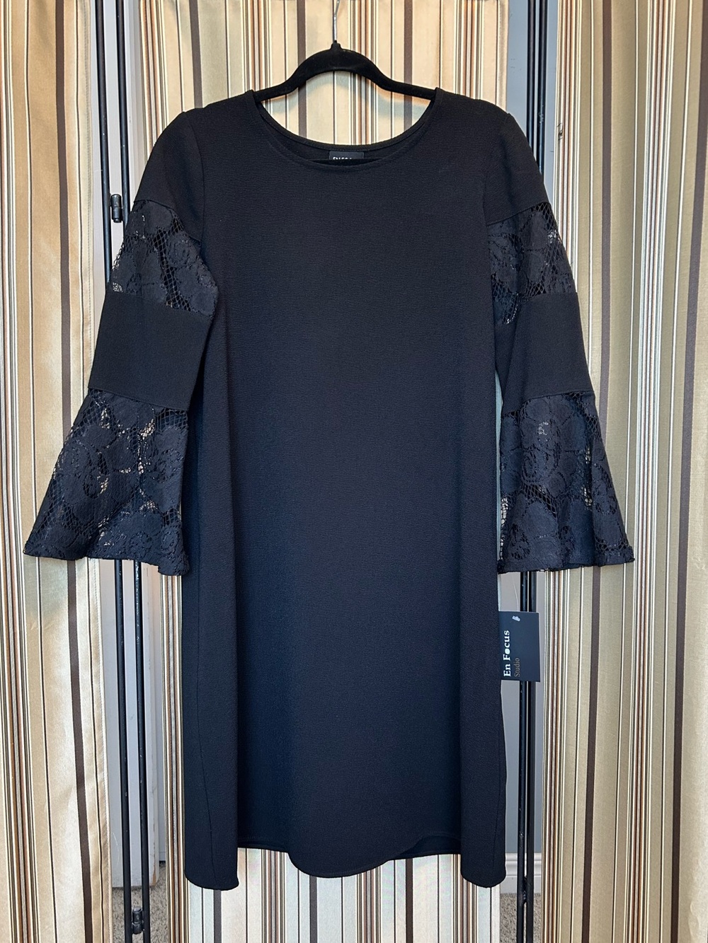 NWT Lace bell sleeve dress